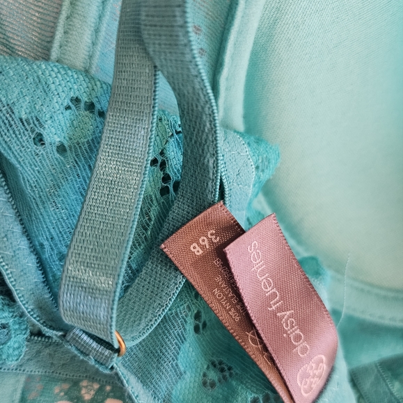 Teal Lace Bra 💙 - Picture 5 of 6